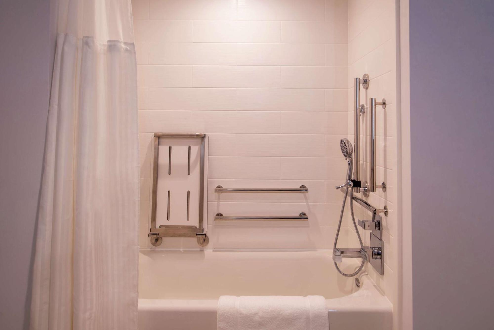 Hilton Garden Inn Kansas City Airport Mo Extérieur photo